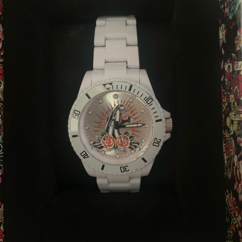 Original Ed Hardy woman’s watch with box